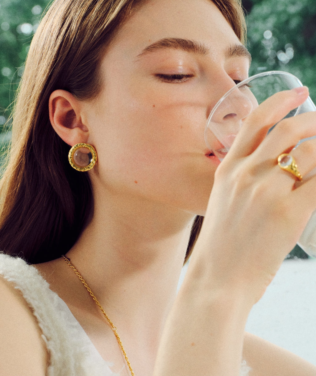 The Halo Round Earrings