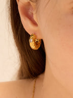 Gold sunburst Muse hoop earrings with hammered texture and zircon — Winding Moonlight