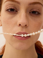 Asymmetric Elizabeth pearl necklace with two pearl sizes — Winding Moonlight